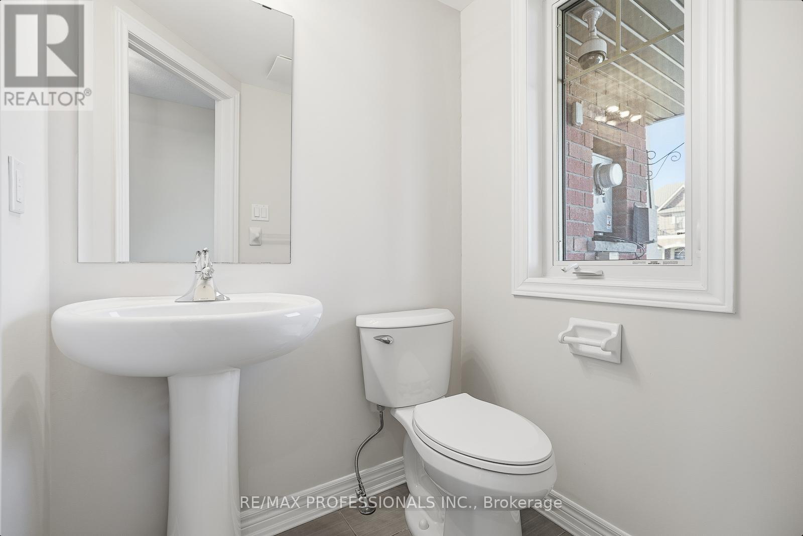 183 Hutchinson Drive, New Tecumseth, Ontario  L9R 1M4 - Photo 12 - N12567420