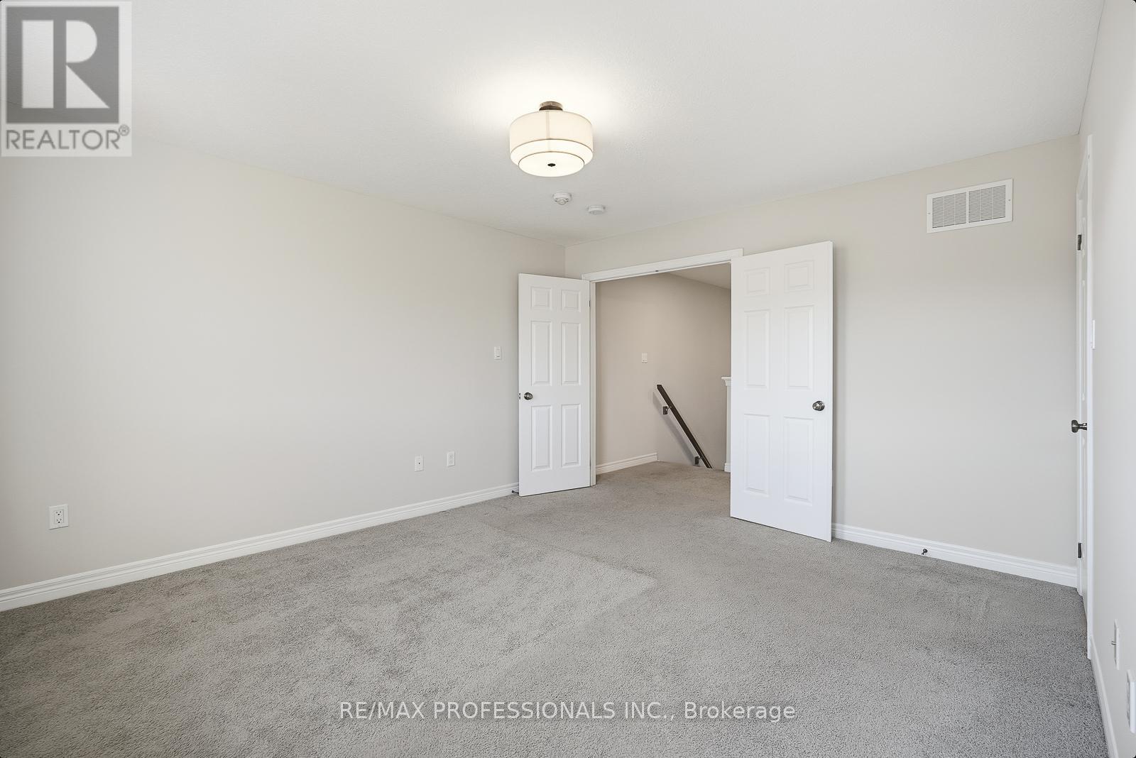 183 Hutchinson Drive, New Tecumseth, Ontario  L9R 1M4 - Photo 17 - N12567420