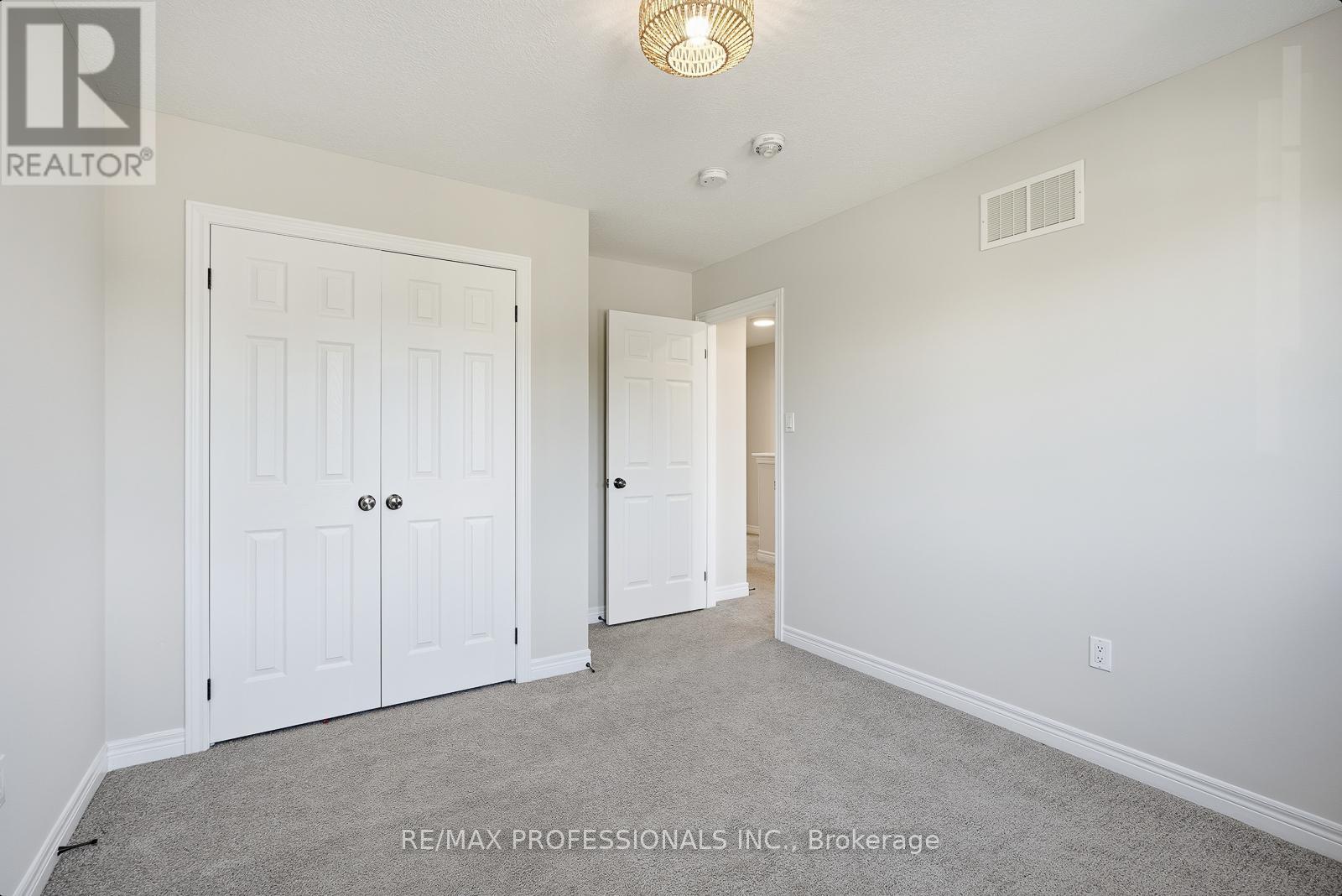 183 Hutchinson Drive, New Tecumseth, Ontario  L9R 1M4 - Photo 23 - N12567420