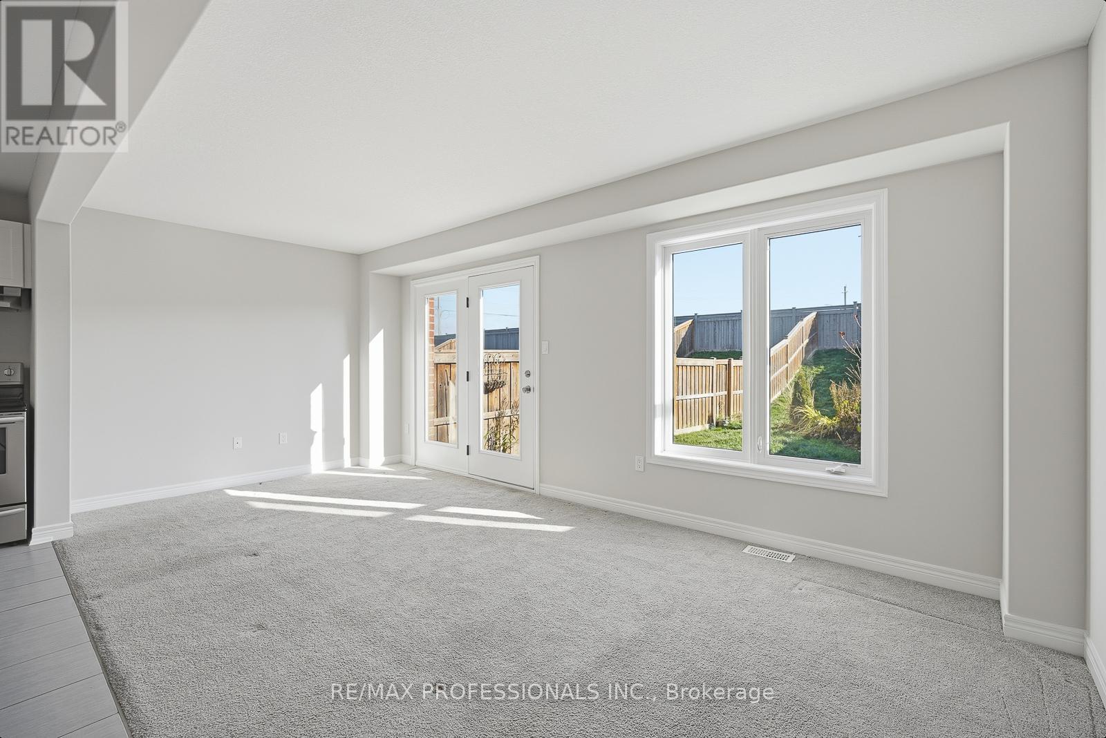 183 Hutchinson Drive, New Tecumseth, Ontario  L9R 1M4 - Photo 8 - N12567420