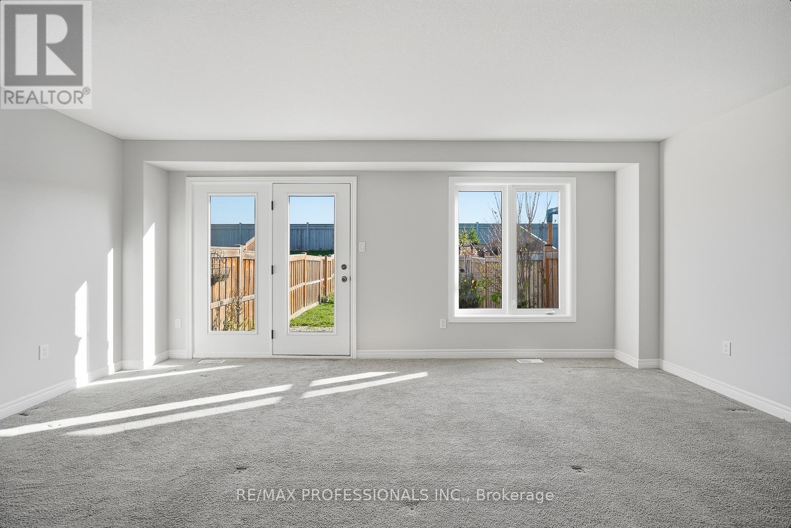 183 Hutchinson Drive, New Tecumseth, Ontario  L9R 1M4 - Photo 9 - N12567420