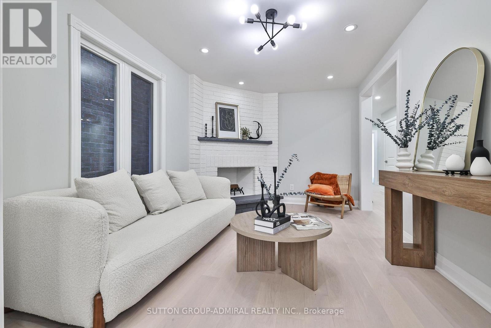 31 Whitney Place, Vaughan, Ontario  L4J 6V9 - Photo 11 - N12567426