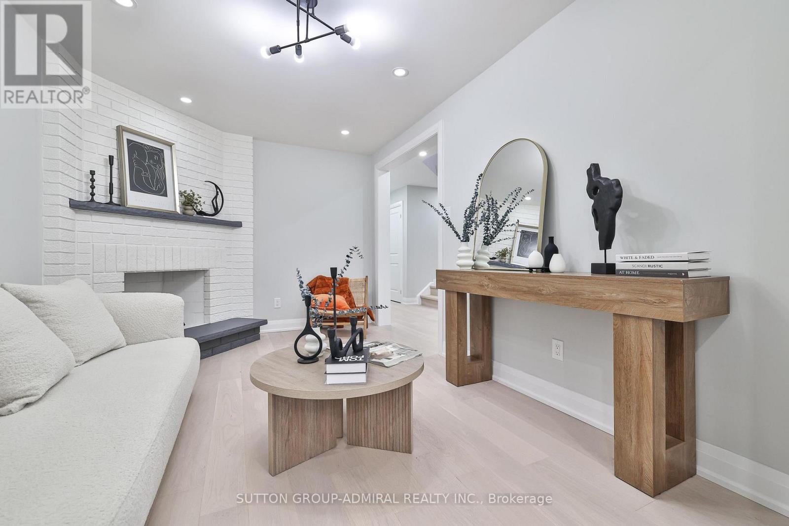 31 Whitney Place, Vaughan, Ontario  L4J 6V9 - Photo 12 - N12567426