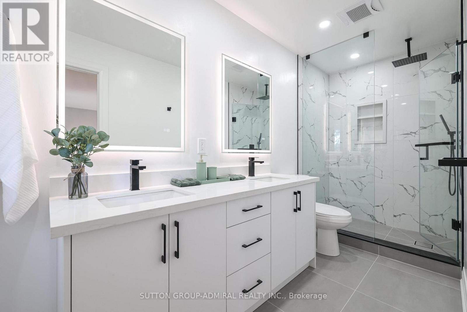 31 Whitney Place, Vaughan, Ontario  L4J 6V9 - Photo 27 - N12567426