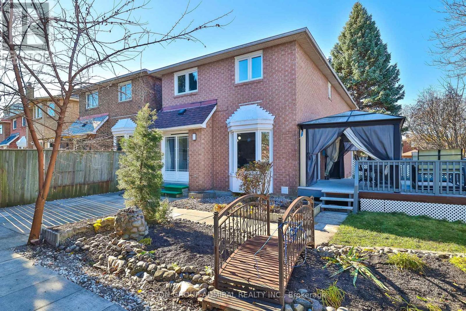 31 Whitney Place, Vaughan, Ontario  L4J 6V9 - Photo 3 - N12567426