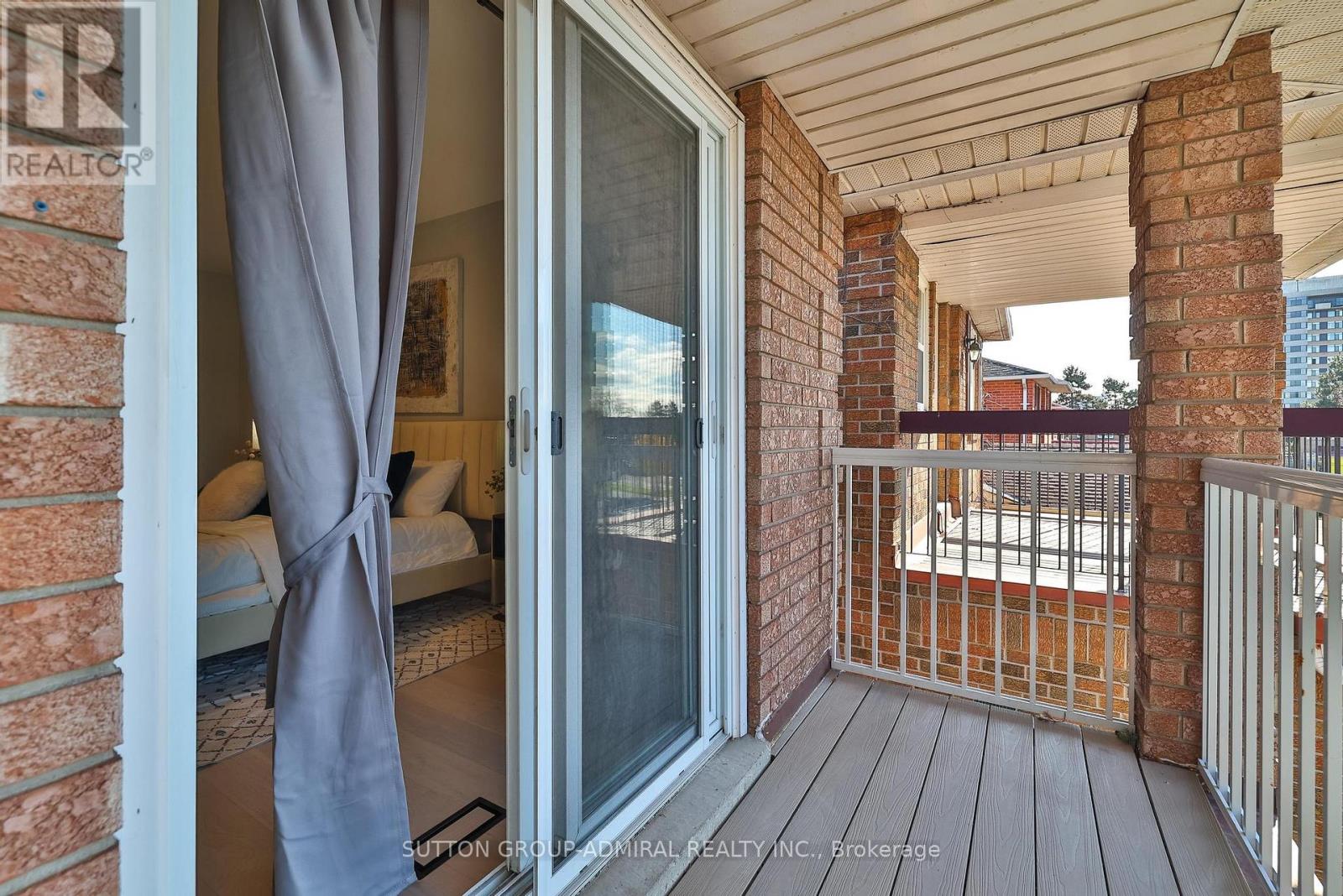 31 Whitney Place, Vaughan, Ontario  L4J 6V9 - Photo 30 - N12567426