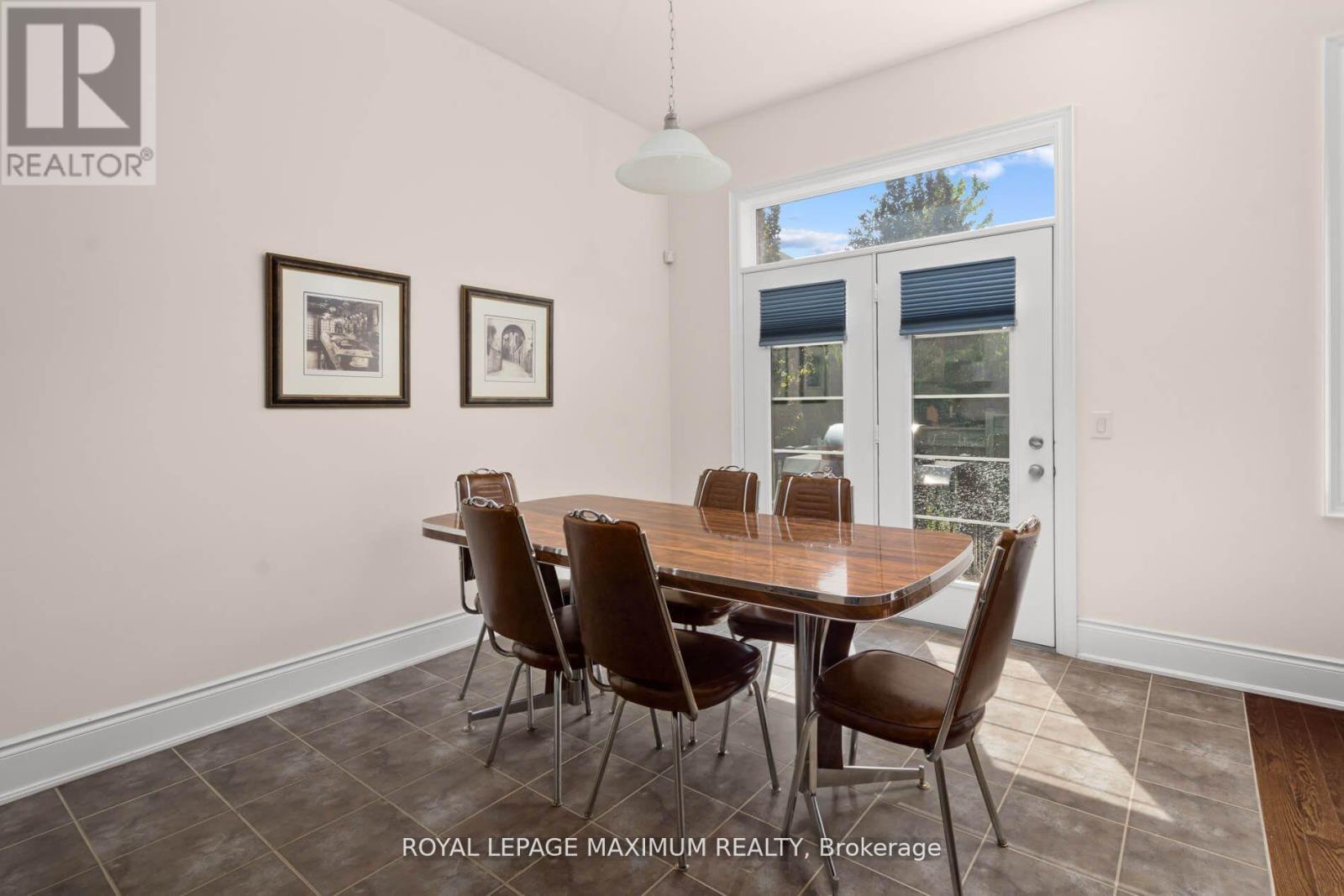 4 Blue Beech Trail, King, Ontario  L7B 0A1 - Photo 15 - N12567436