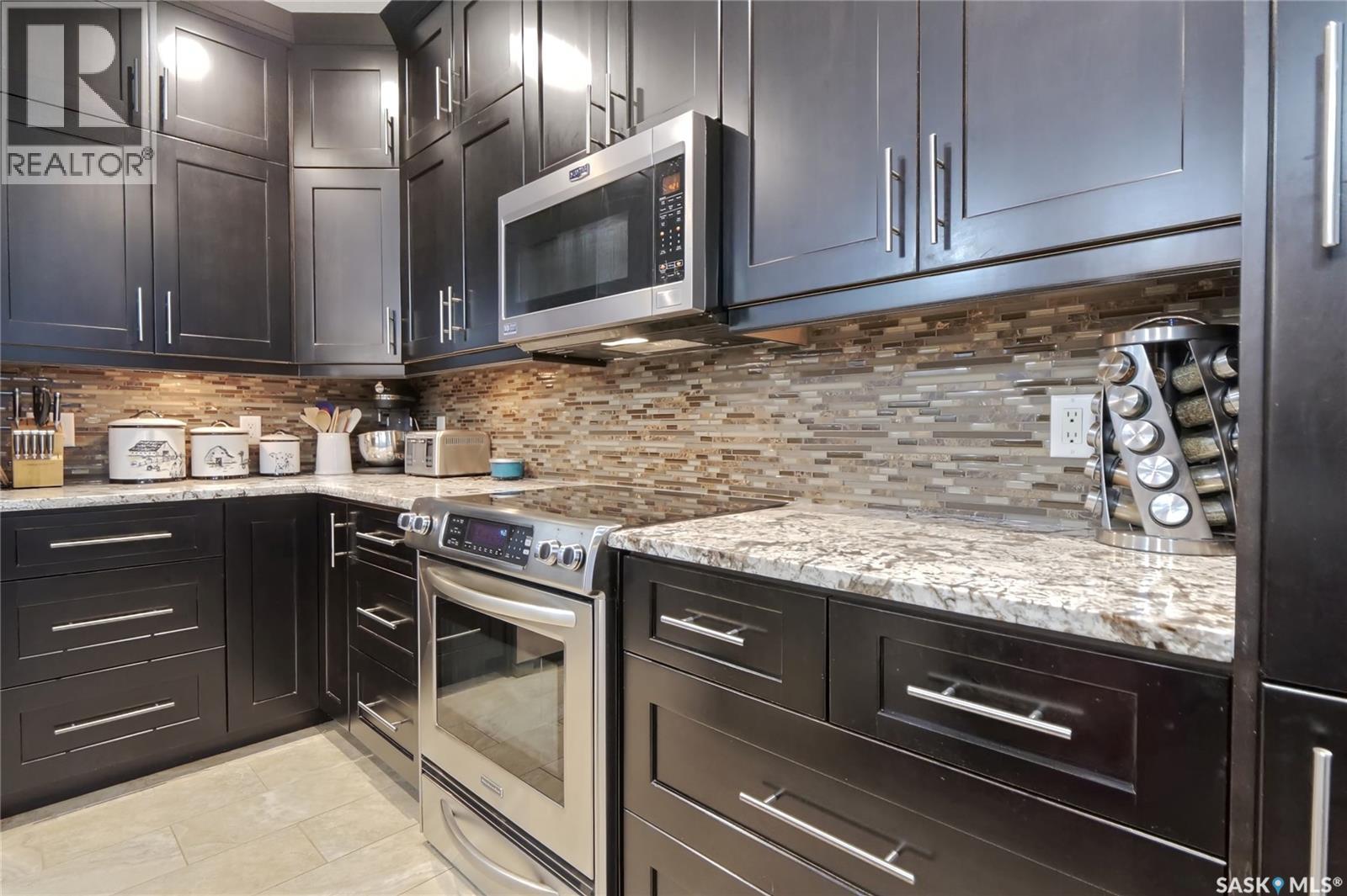 201 205 Fairford Street E, Moose Jaw, Saskatchewan  S6H 0E1 - Photo 10 - SK024492