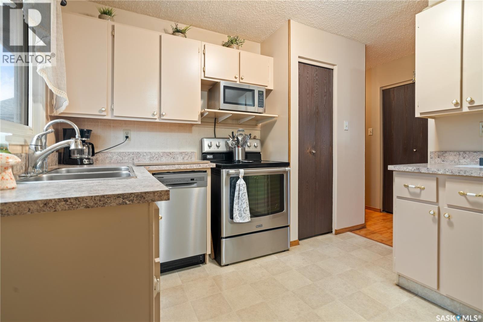 126 Church Drive, Regina, Saskatchewan  S4X 1P8 - Photo 9 - SK024476