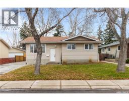 126 Church Drive Sherwood Estates, Regina, Ca