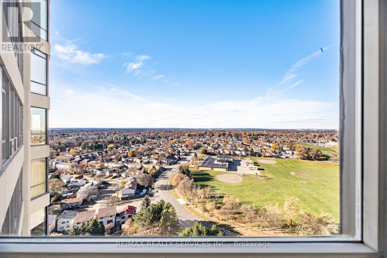 2103 - 24 Hanover Road, Brampton, Ontario  L6S 5K8 - Photo 16 - W12566820