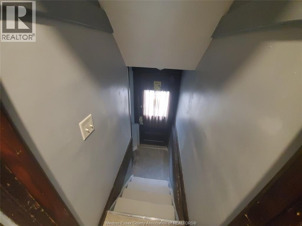 161 Cameron Avenue, Windsor, Ontario  N9B 1Y5 - Photo 29 - 25029356