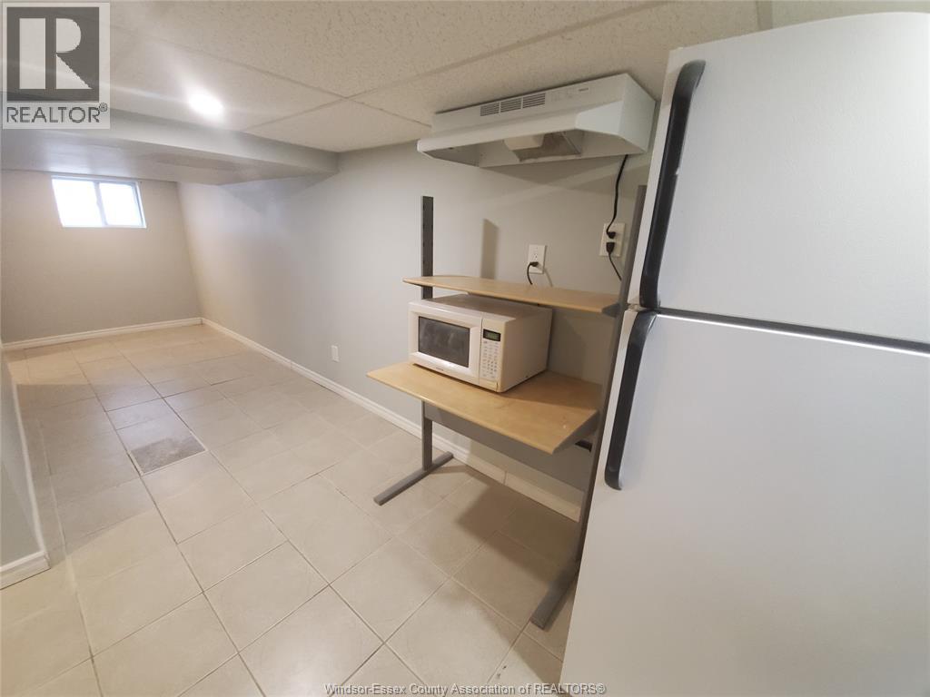161 Cameron Avenue, Windsor, Ontario  N9B 1Y5 - Photo 34 - 25029356