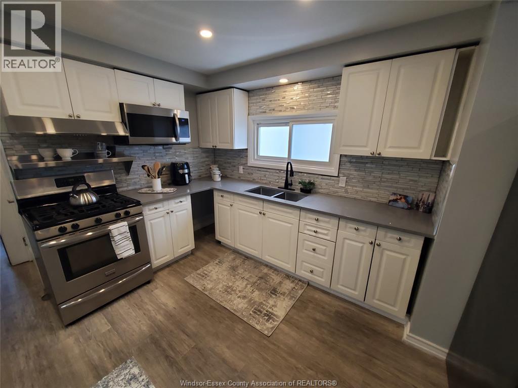 161 Cameron Avenue, Windsor, Ontario  N9B 1Y5 - Photo 8 - 25029356