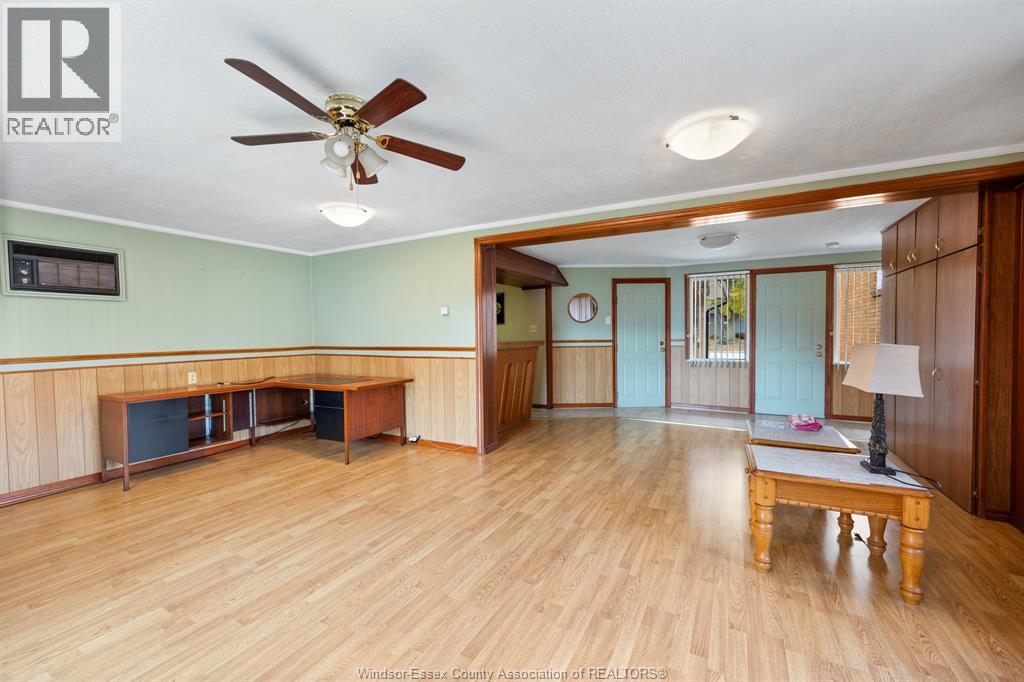 955 Scofield, Windsor, Ontario  N9G 1L6 - Photo 12 - 25029350