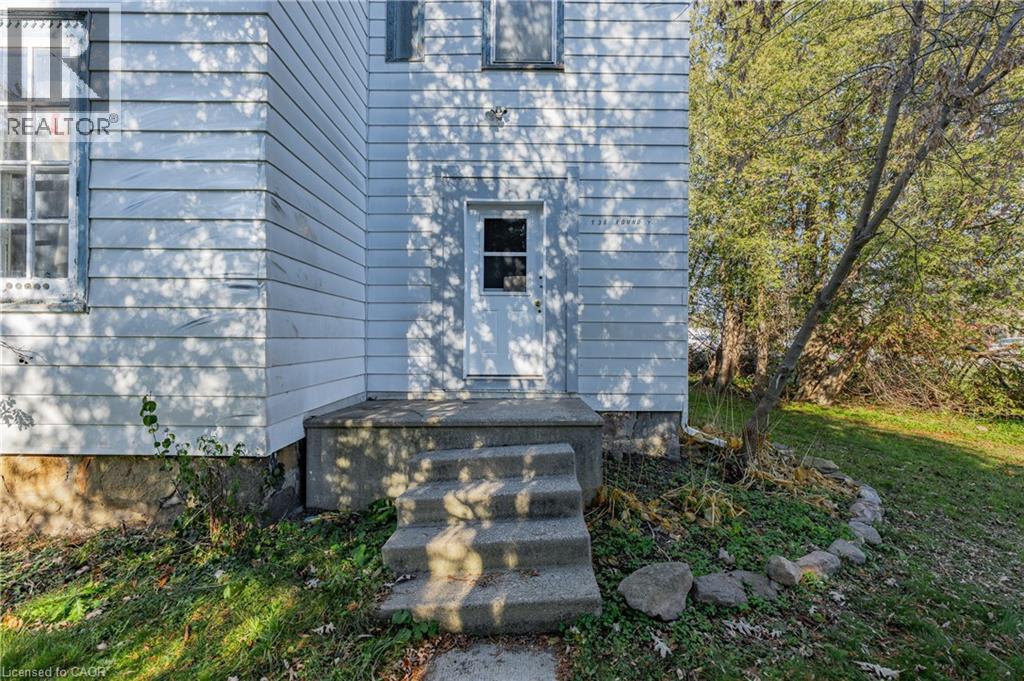 136 Foundry Street, Baden, Ontario  N3A 2P7 - Photo 10 - 40788390