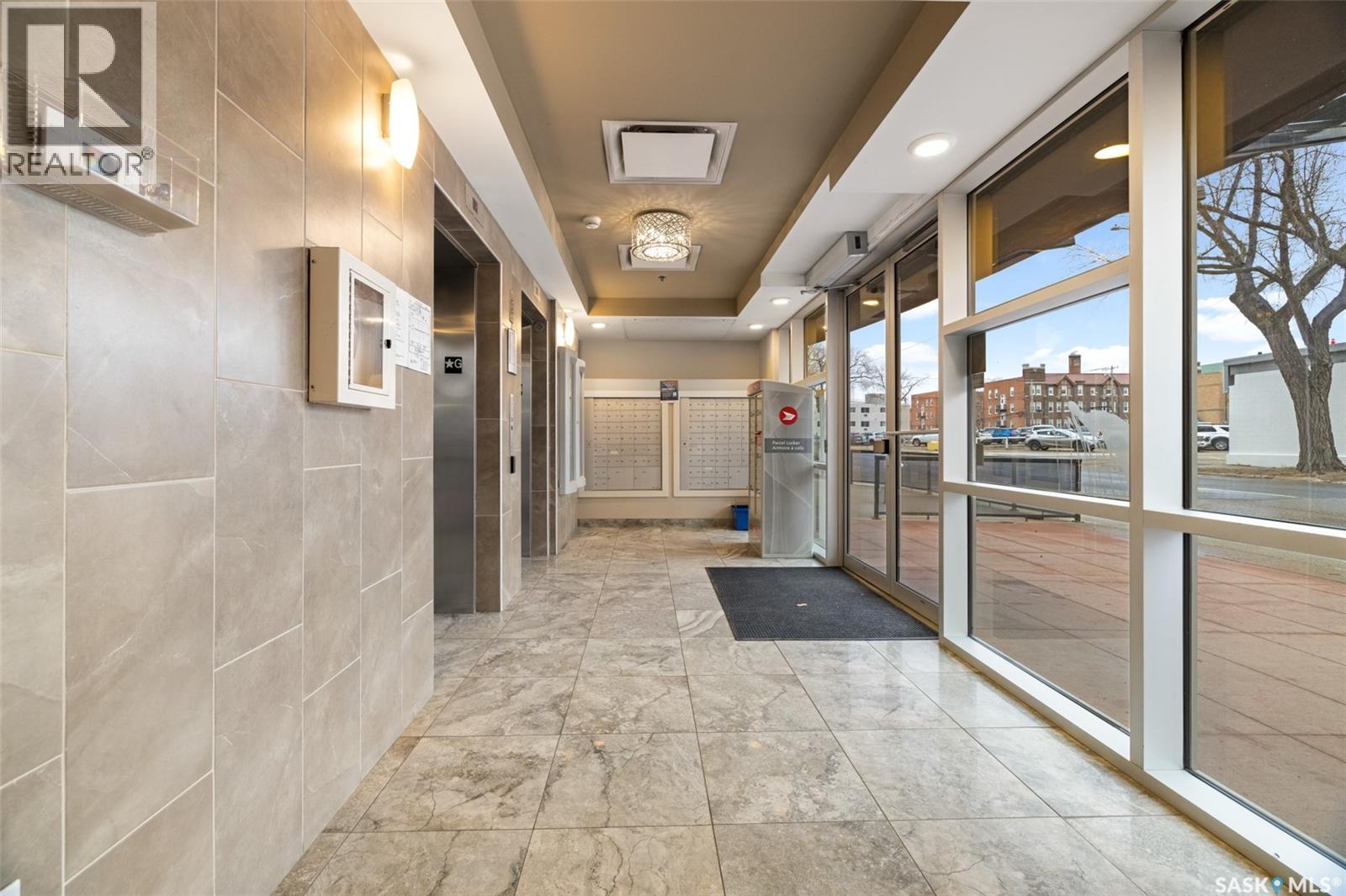 607 2055 Rose Street, Regina, Saskatchewan  S4P 2A3 - Photo 3 - SK024499