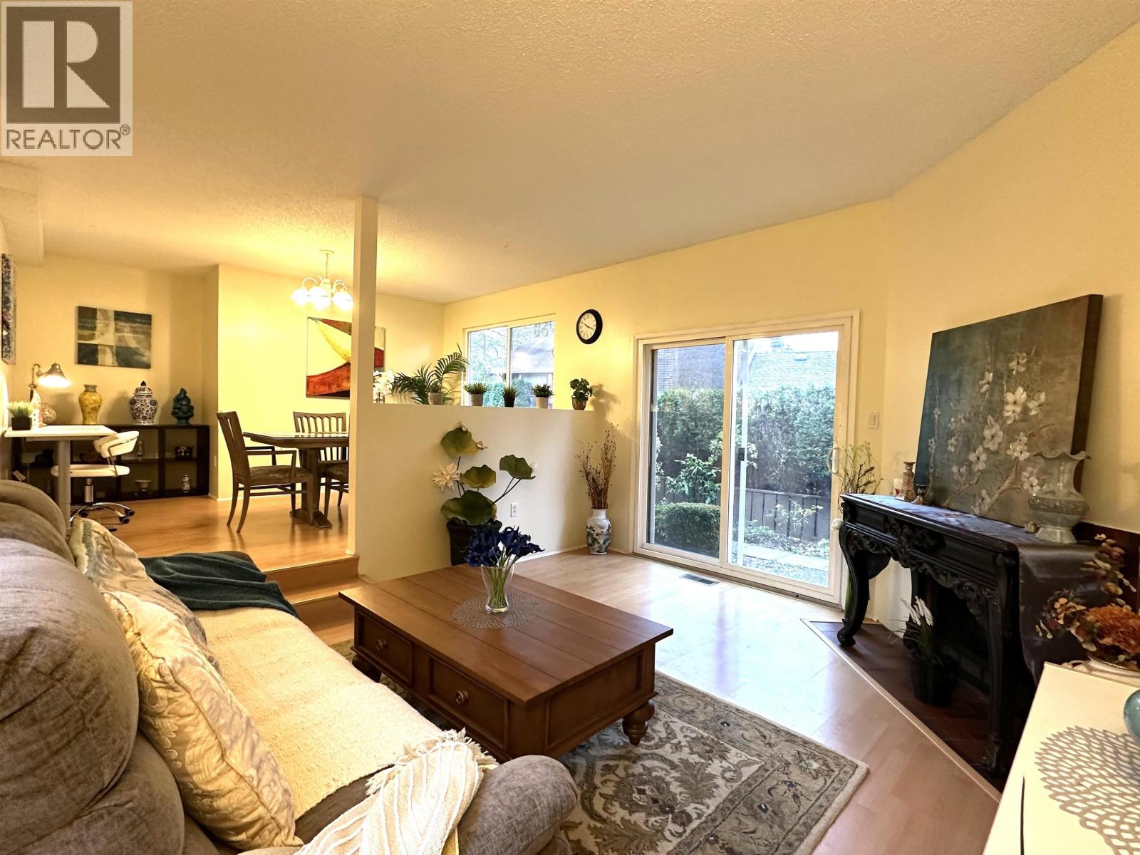 3638 Hennepin Avenue, Vancouver, British Columbia  V5S 4C5 - Photo 4 - R3067234