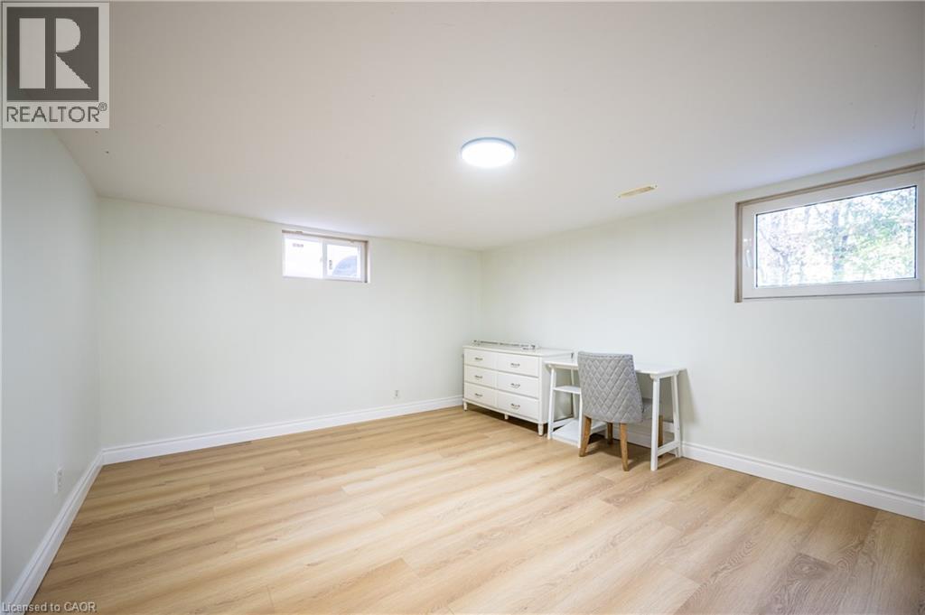 120 Marshall Street, Waterloo, Ontario  N2J 2T7 - Photo 27 - 40789218