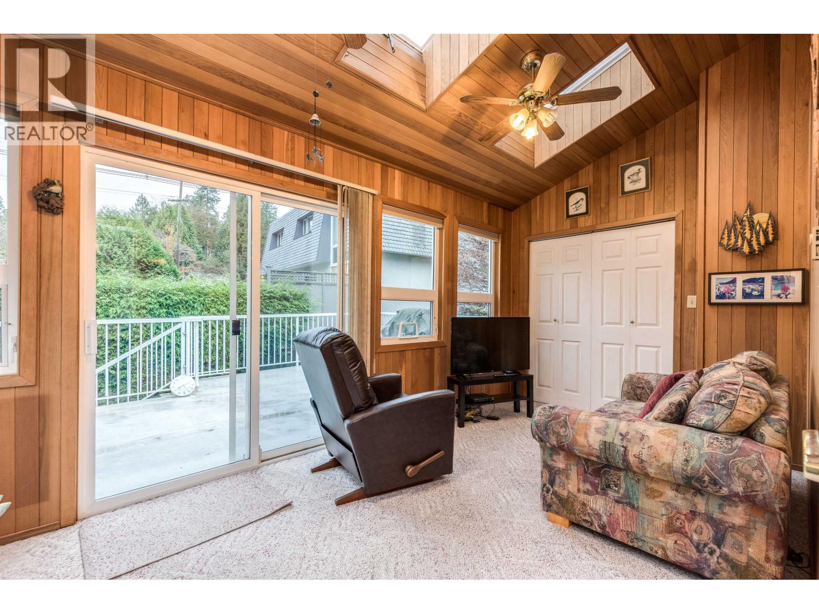 3005 Fleet Street, Coquitlam, British Columbia  V3C 3S1 - Photo 8 - R3069123