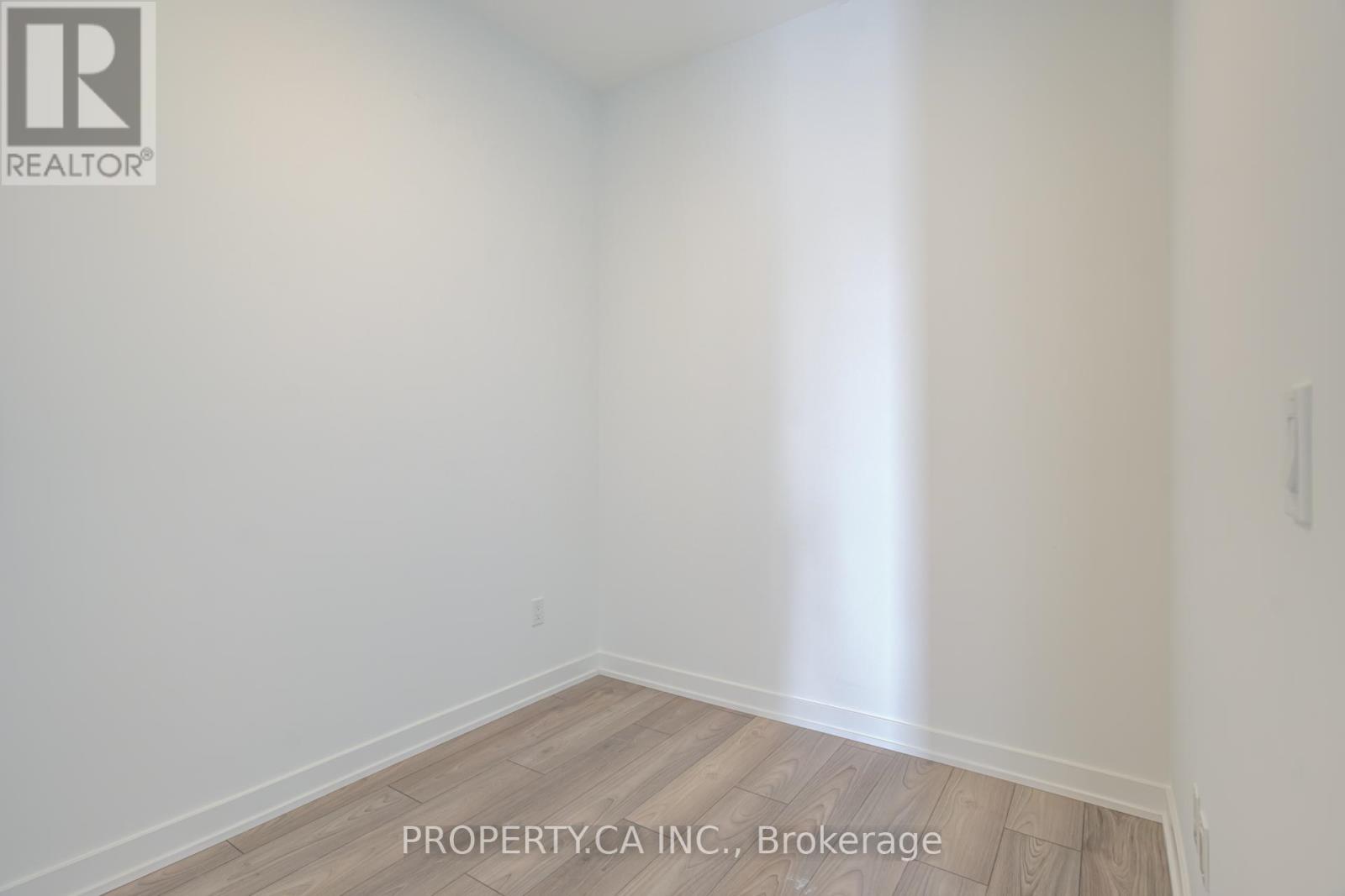 526 - 1007 The Queensway, Toronto, Ontario  M8Z 0H4 - Photo 12 - W12567346