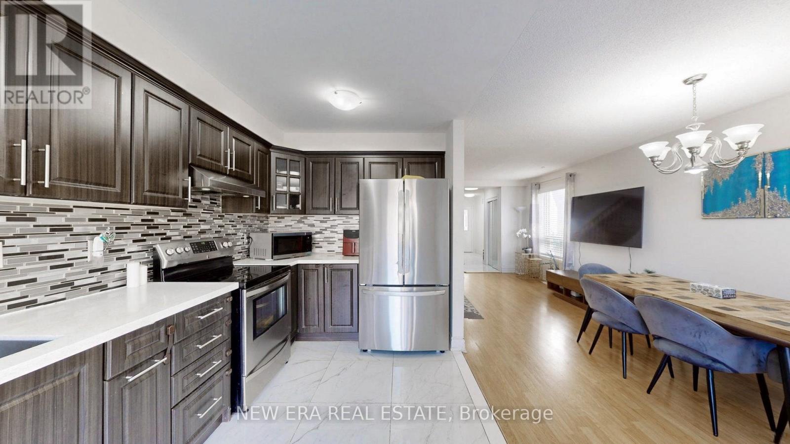 624 Rossellini Drive, Mississauga, Ontario  L5W 1M3 - Photo 20 - W12567374