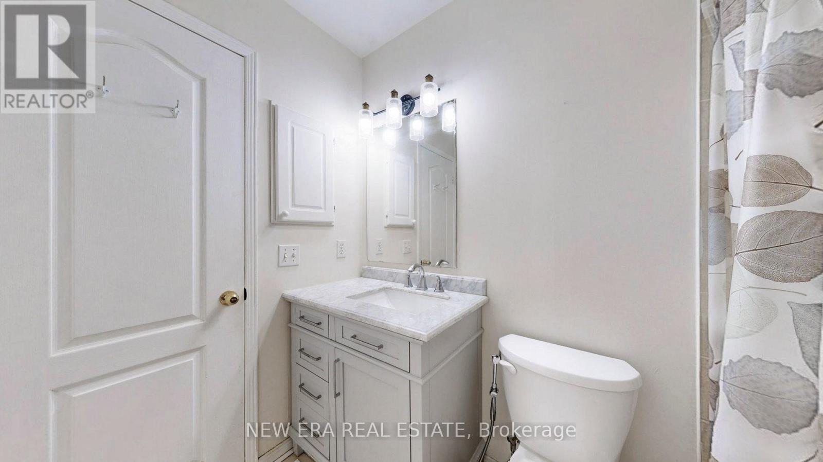 624 Rossellini Drive, Mississauga, Ontario  L5W 1M3 - Photo 33 - W12567374