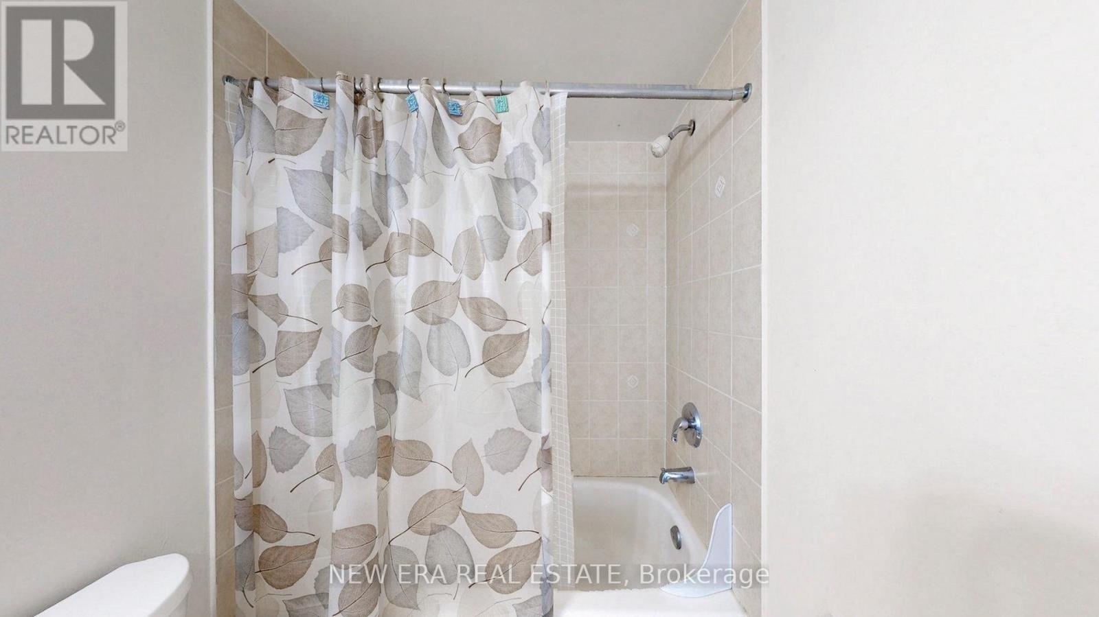 624 Rossellini Drive, Mississauga, Ontario  L5W 1M3 - Photo 34 - W12567374