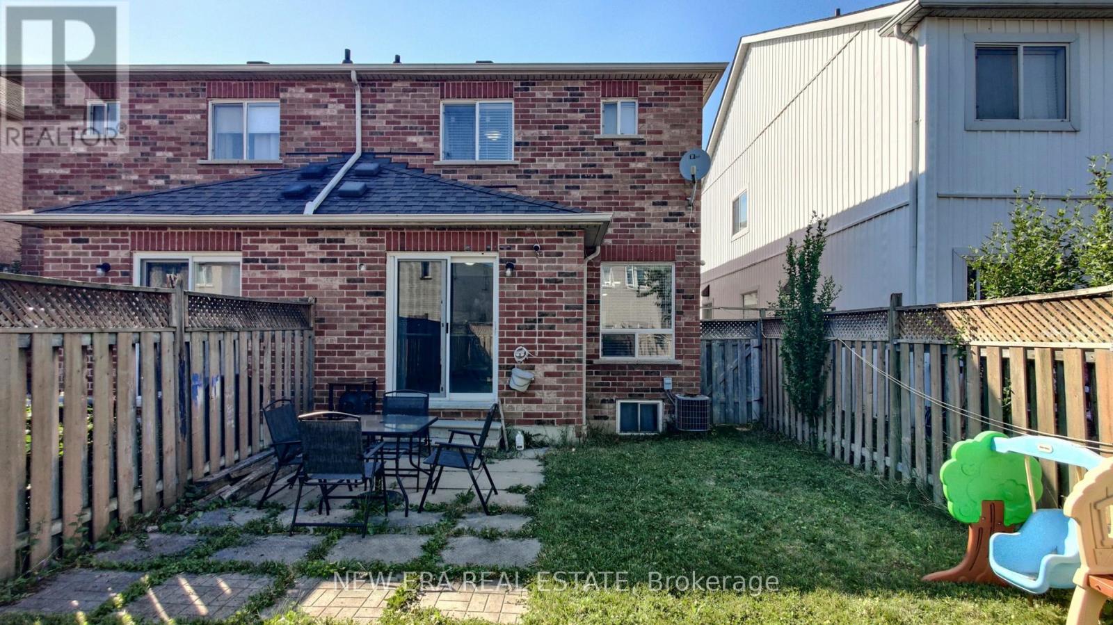 624 Rossellini Drive, Mississauga, Ontario  L5W 1M3 - Photo 49 - W12567374