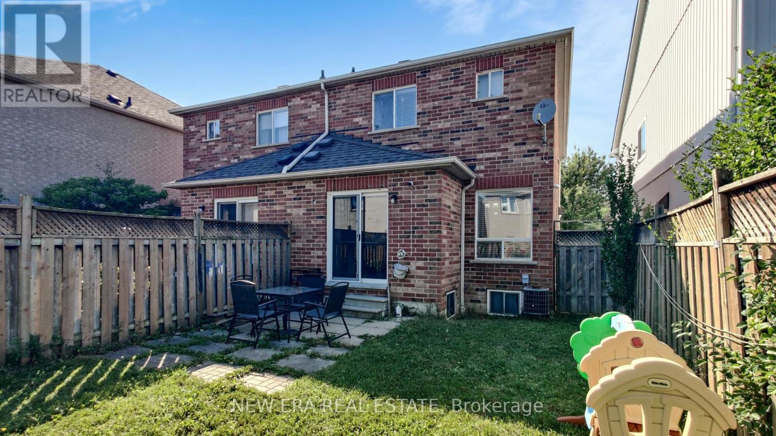 624 Rossellini Drive, Mississauga, Ontario  L5W 1M3 - Photo 50 - W12567374