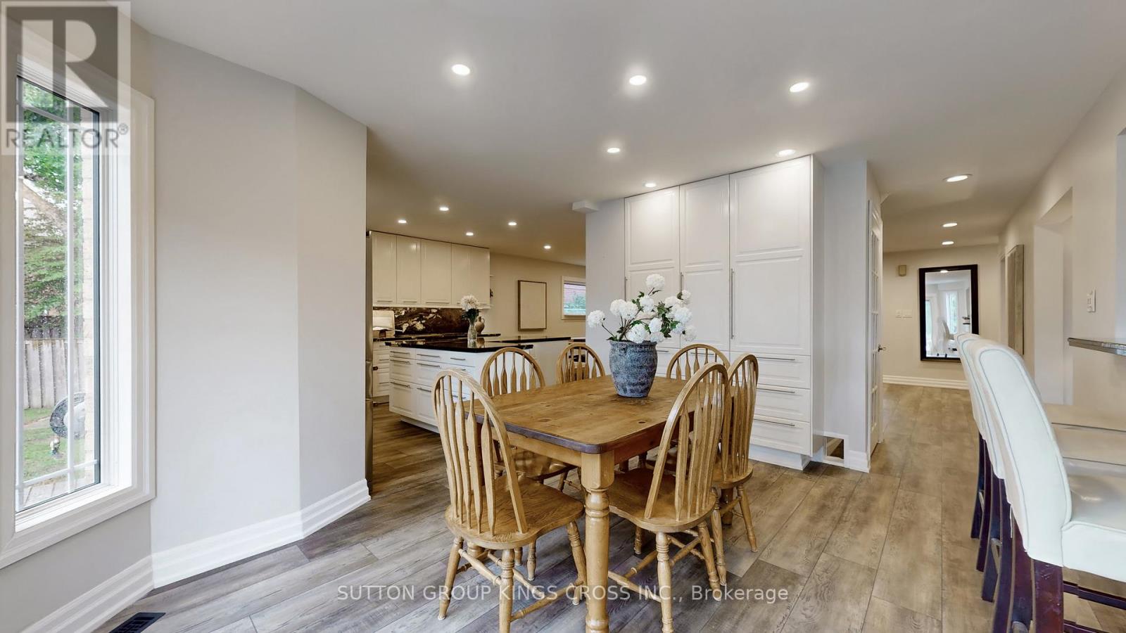 2730 Hammond Road, Mississauga, Ontario  L5K 2M3 - Photo 14 - W12567412