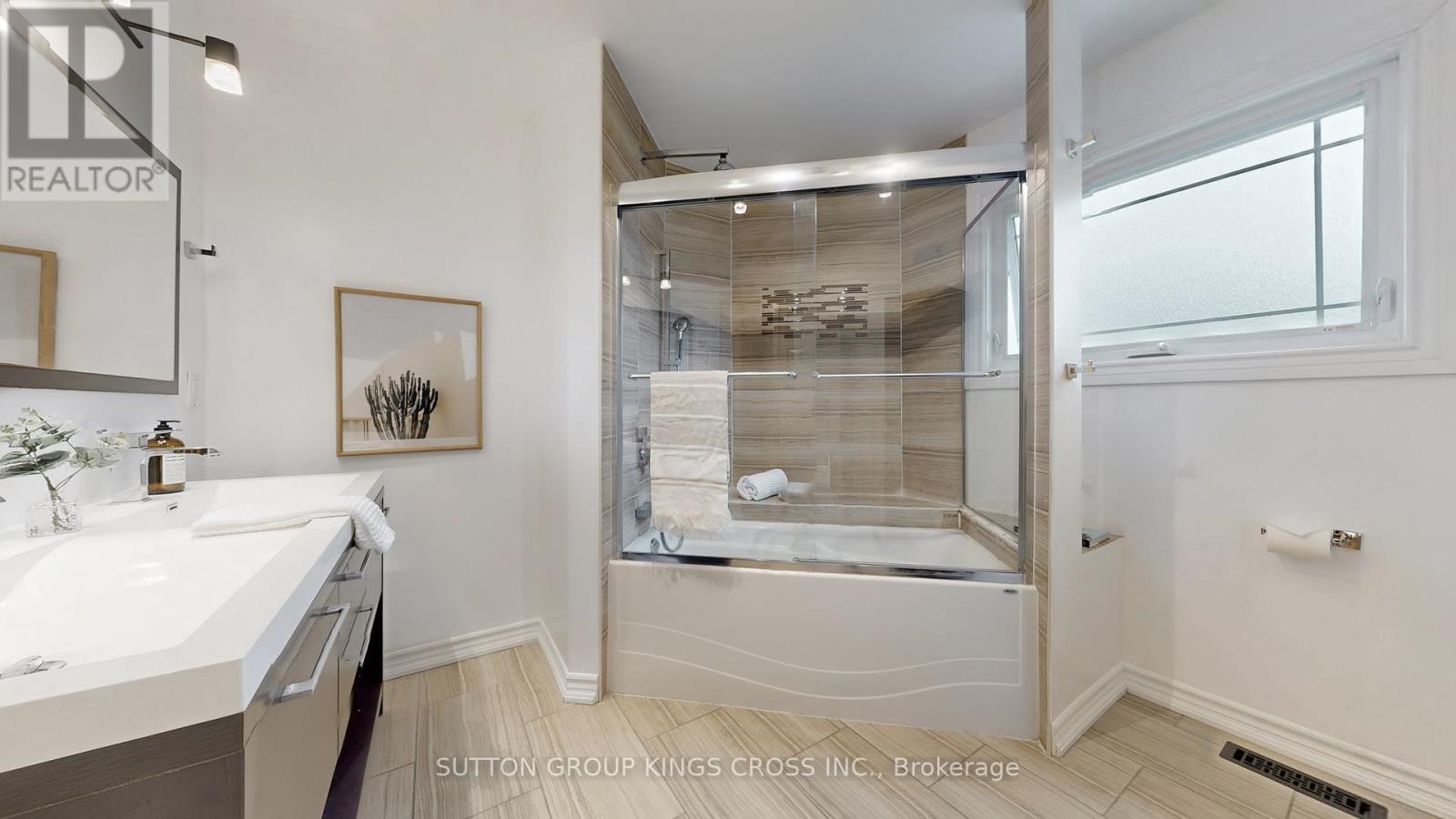 2730 Hammond Road, Mississauga, Ontario  L5K 2M3 - Photo 26 - W12567412