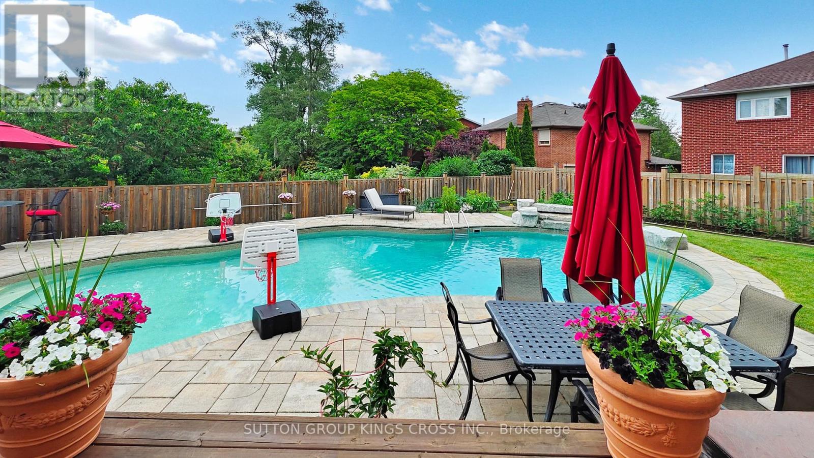 2730 Hammond Road, Mississauga, Ontario  L5K 2M3 - Photo 37 - W12567412