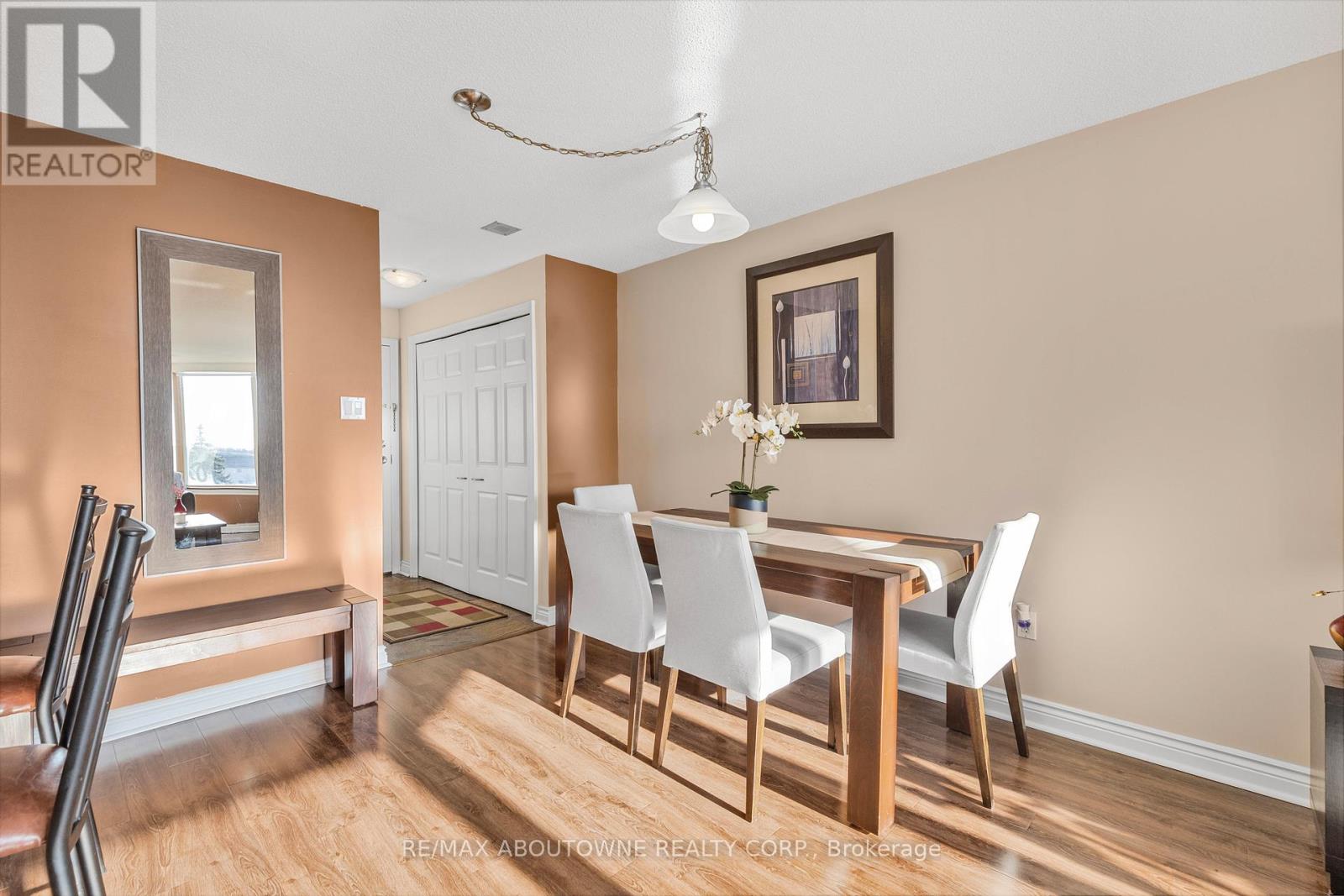 501 - 700 Constellation Drive, Mississauga, Ontario  L5R 3G8 - Photo 6 - W12567454