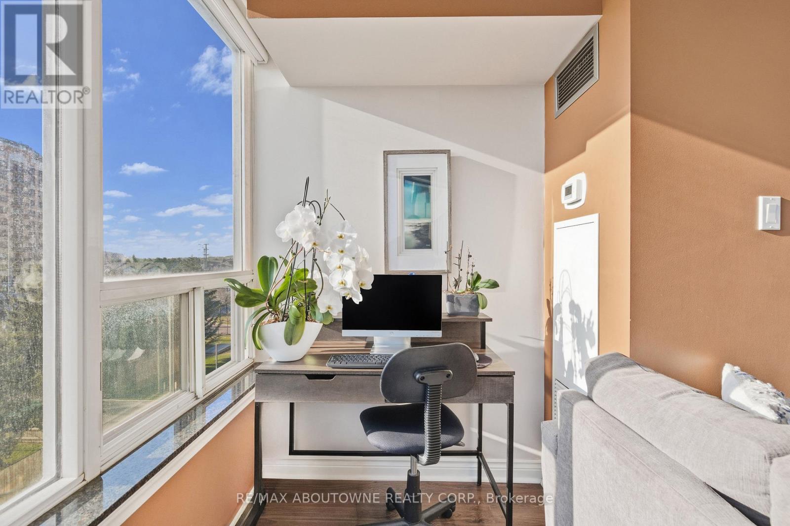 501 - 700 Constellation Drive, Mississauga, Ontario  L5R 3G8 - Photo 9 - W12567454