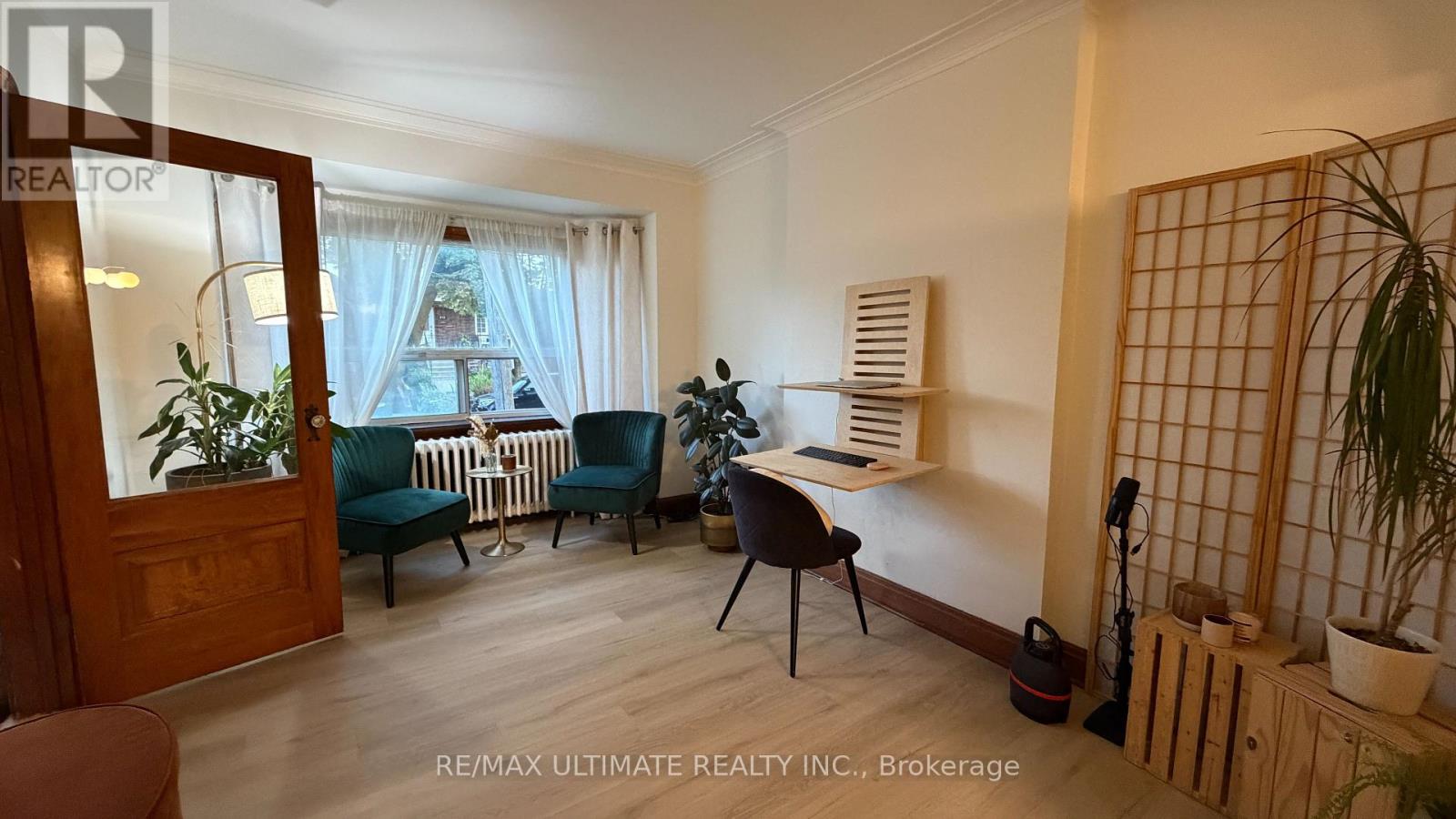 510 Whitmore Avenue, Toronto, Ontario  M6N 1S2 - Photo 4 - W12567460