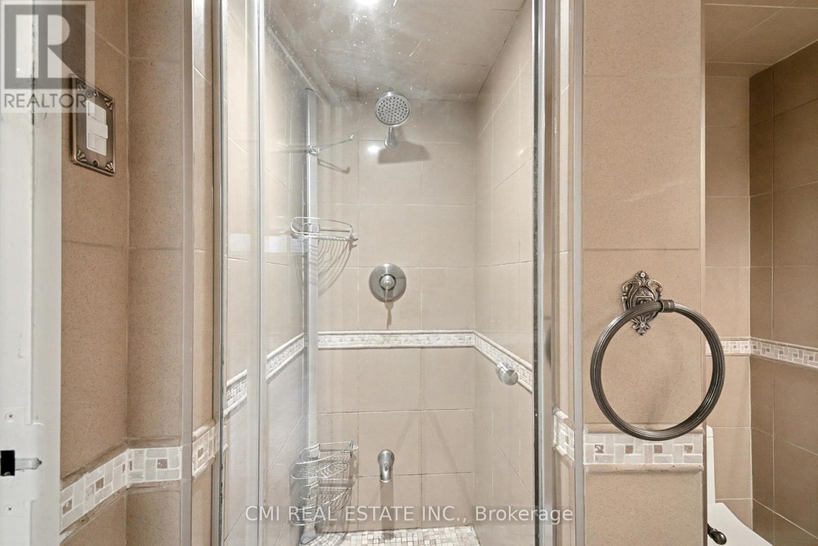 460 Martin Grove Road, Toronto, Ontario  M9B 4M4 - Photo 15 - W12567474