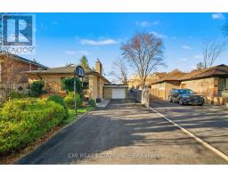 460 MARTIN GROVE ROAD, Toronto, Ontario