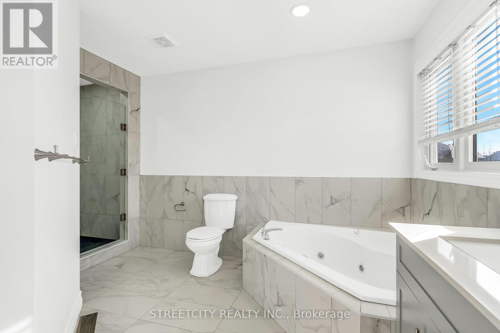 328 Plane Tree Drive, London North, Ontario  N6G 5J4 - Photo 22 - X12567582