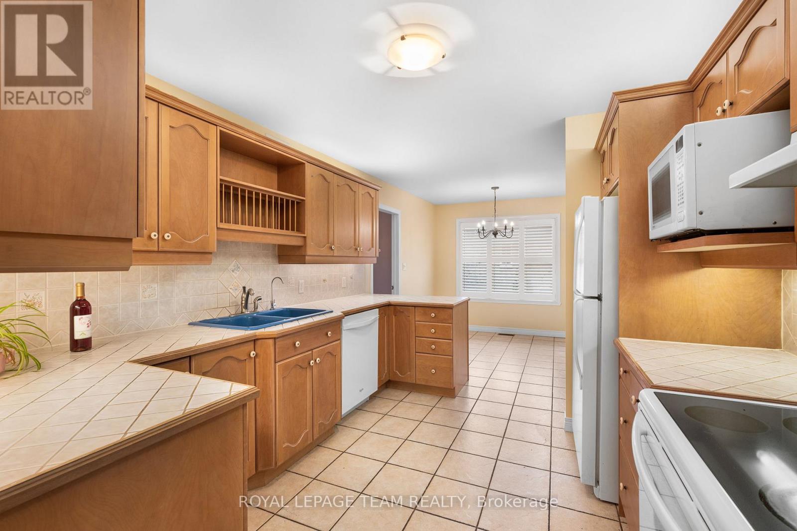 7 David Street, South Stormont, Ontario  K0C 1M0 - Photo 11 - X12567516