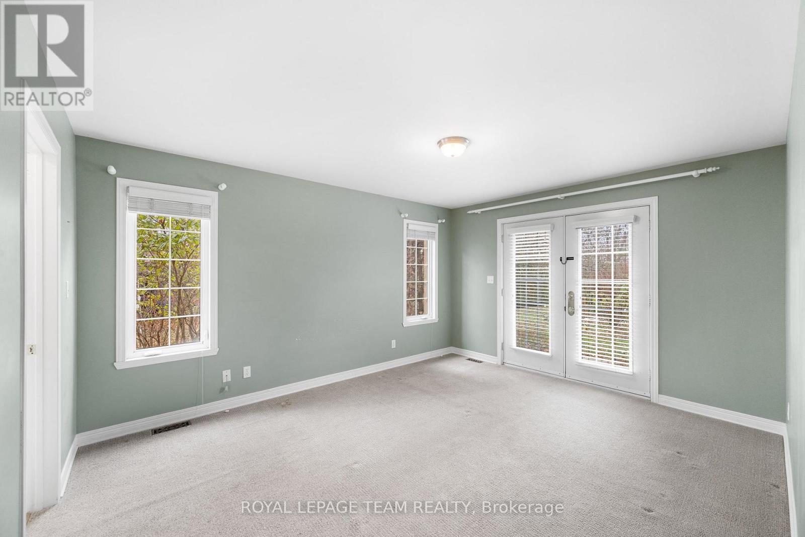 7 David Street, South Stormont, Ontario  K0C 1M0 - Photo 17 - X12567516