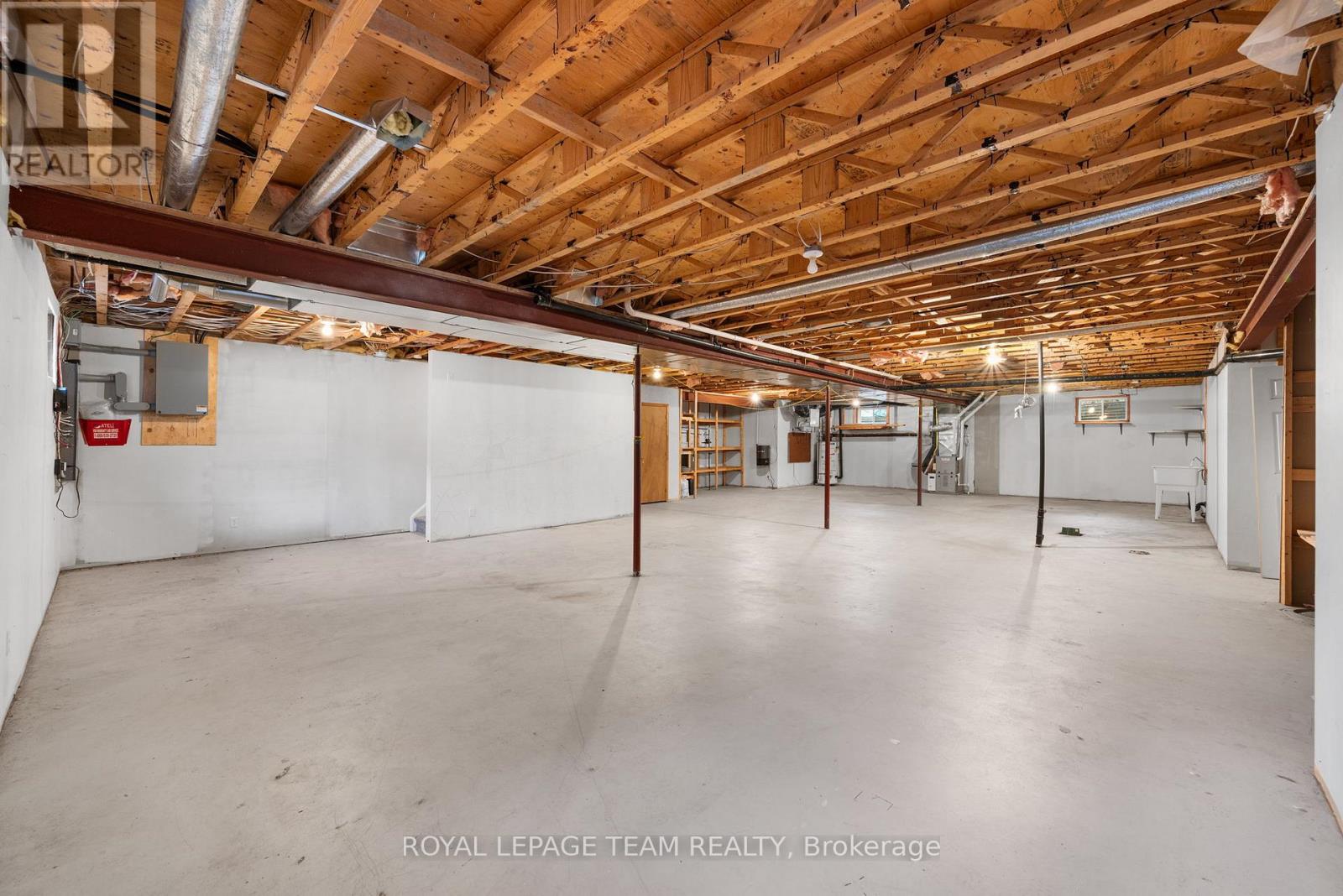 7 David Street, South Stormont, Ontario  K0C 1M0 - Photo 24 - X12567516