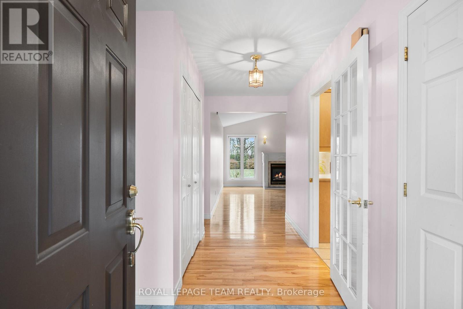 7 David Street, South Stormont, Ontario  K0C 1M0 - Photo 5 - X12567516