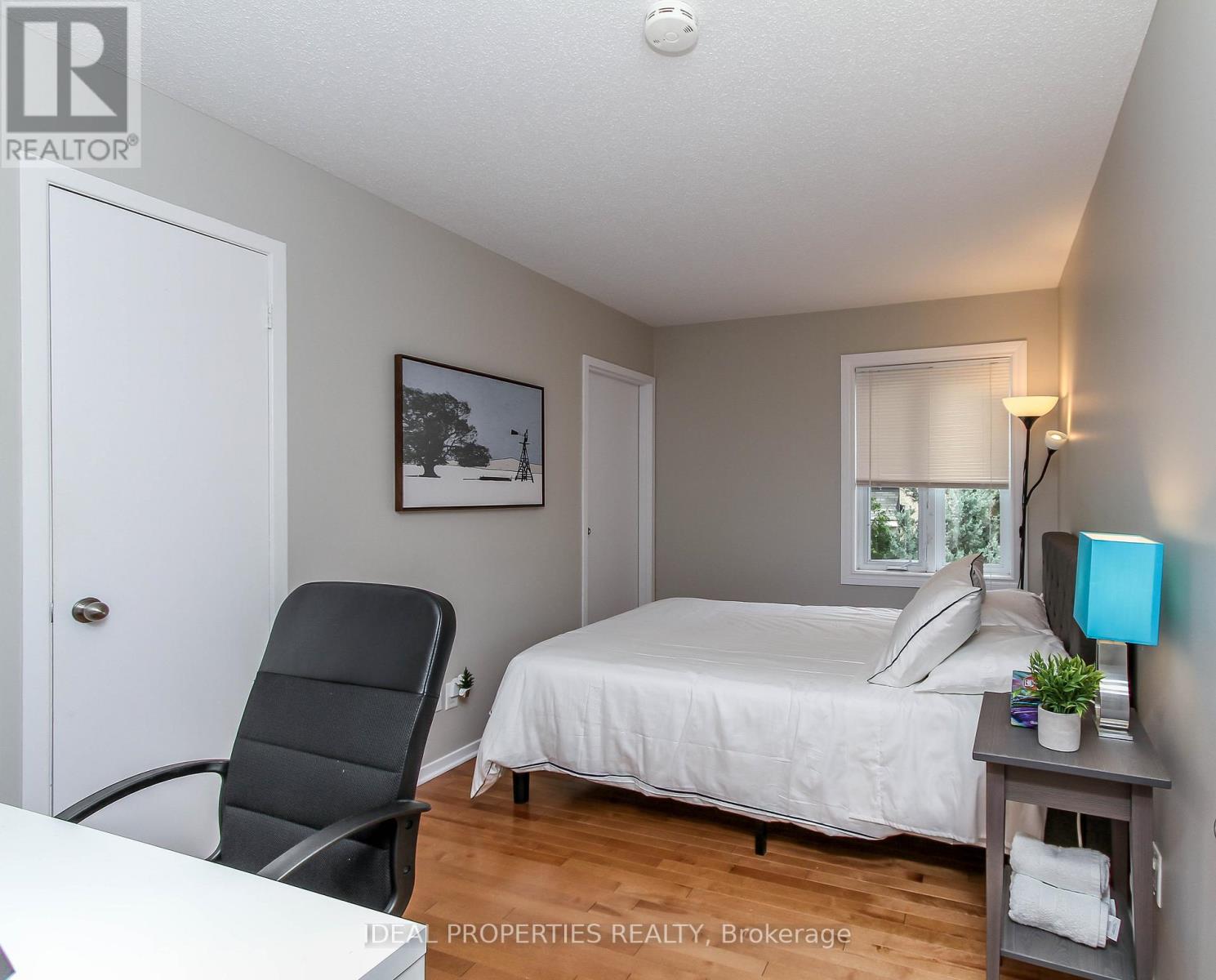 B - 276 Carruthers Avenue, Ottawa, Ontario  K1Y 1N9 - Photo 20 - X12567520