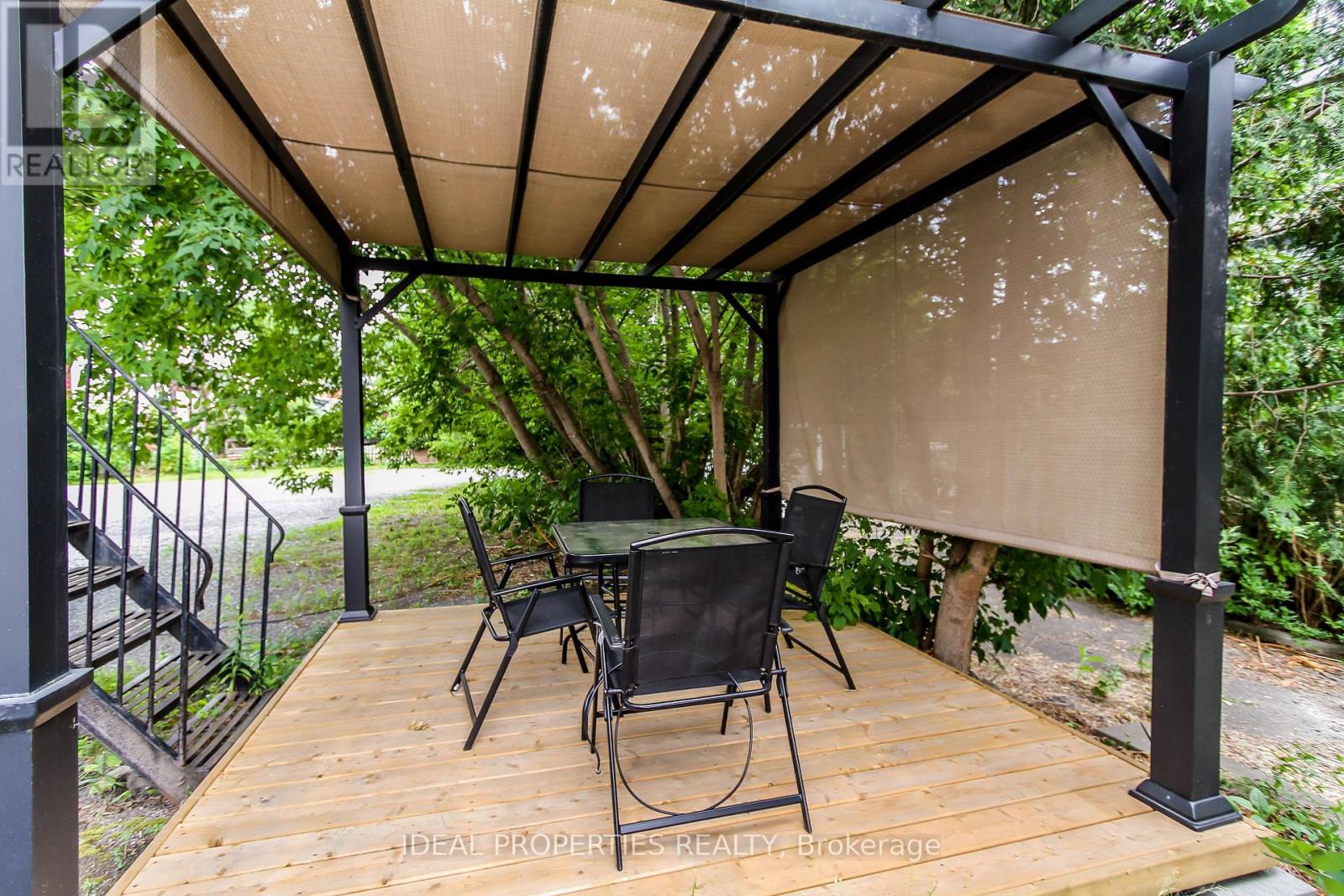 B - 276 Carruthers Avenue, Ottawa, Ontario  K1Y 1N9 - Photo 24 - X12567520