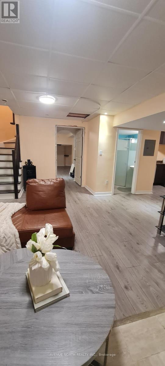 B - 339 Sugar Pine Crescent, Ottawa, Ontario  K2M 0H6 - Photo 8 - X12567524