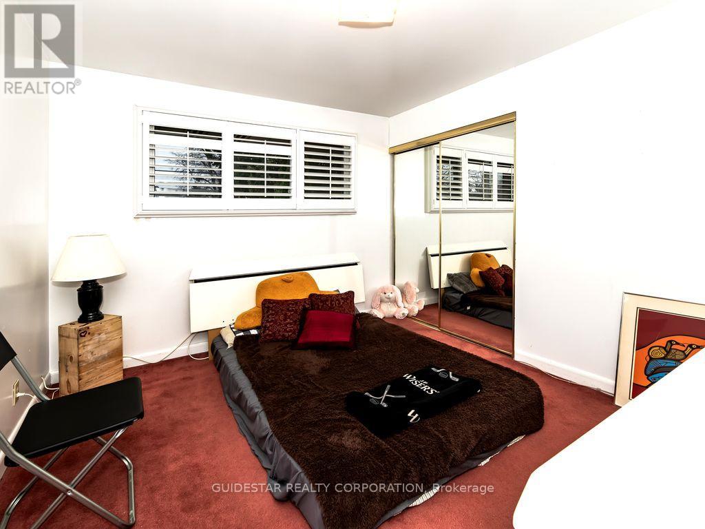 1313 Rideout Crescent, Ottawa, Ontario  K2C 2X9 - Photo 12 - X12567530