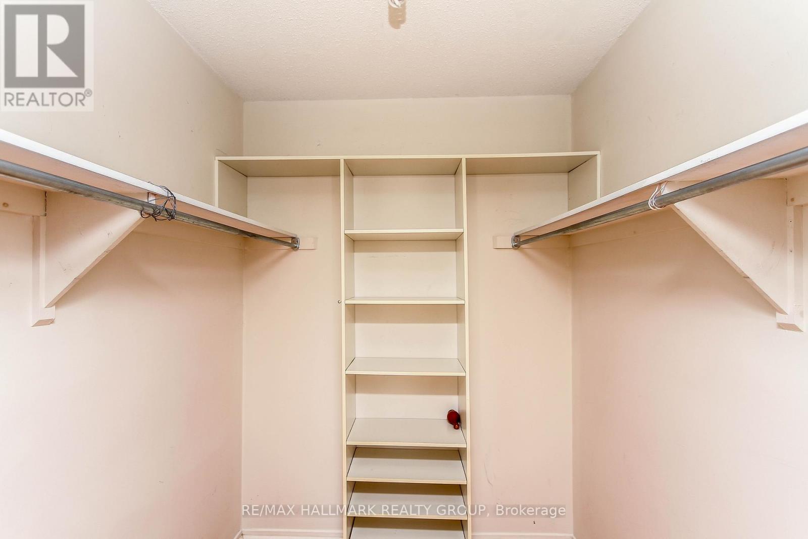 1210 Bordeau Grove, Ottawa, Ontario  K1C 2M7 - Photo 24 - X12567584