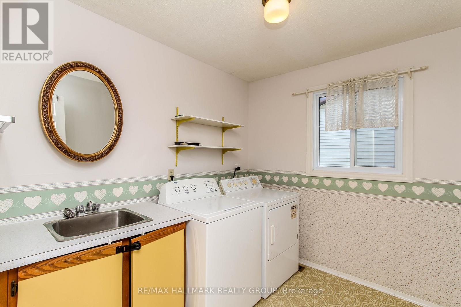 1210 Bordeau Grove, Ottawa, Ontario  K1C 2M7 - Photo 32 - X12567584