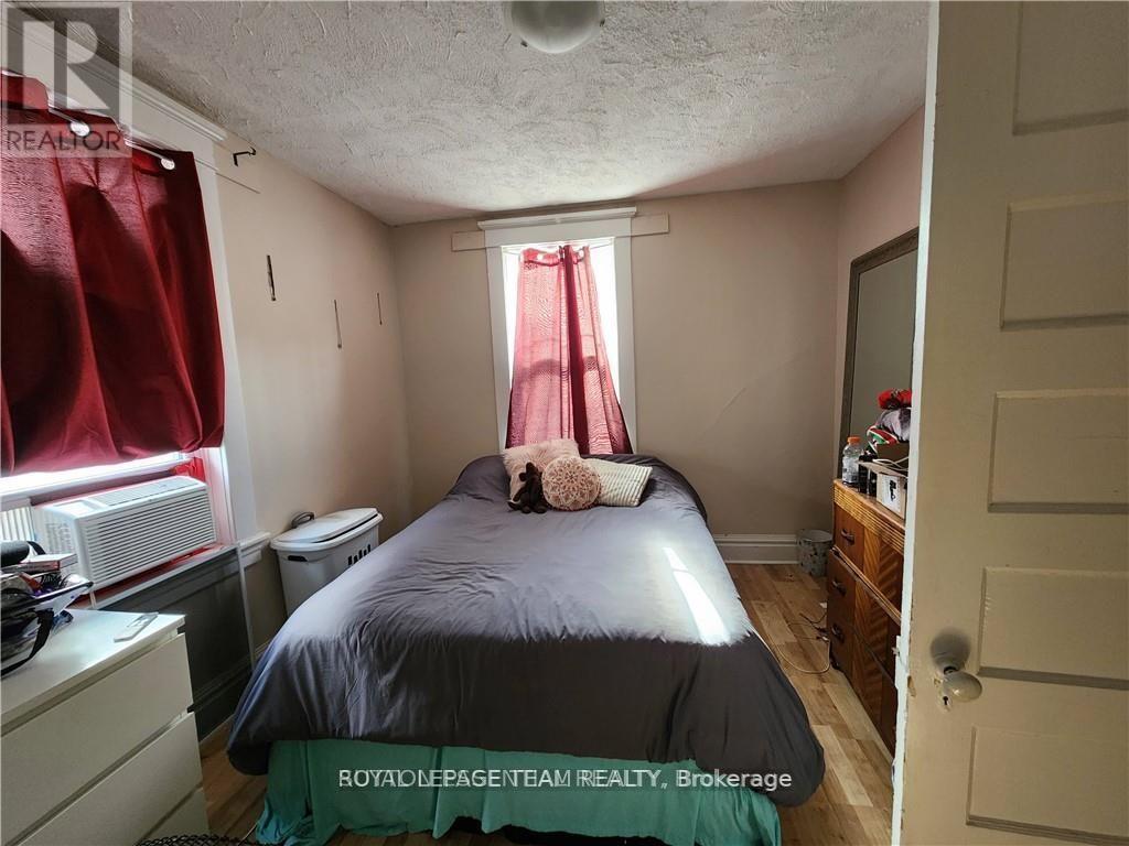 219 James Street E, Brockville, Ontario  K6V 1L7 - Photo 10 - X12567608